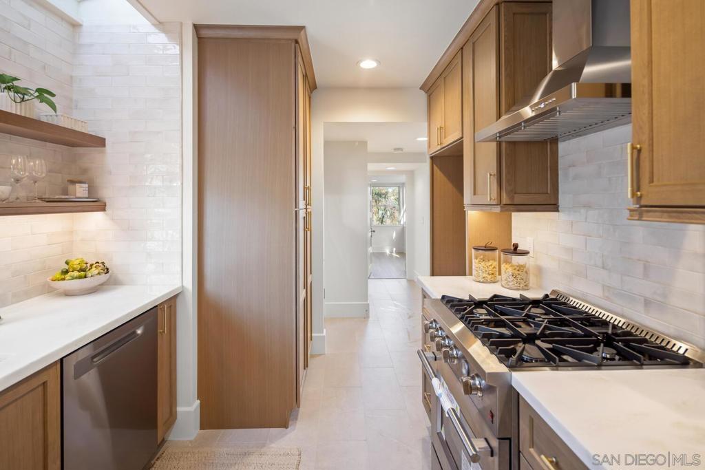 Mission Hills - Residential