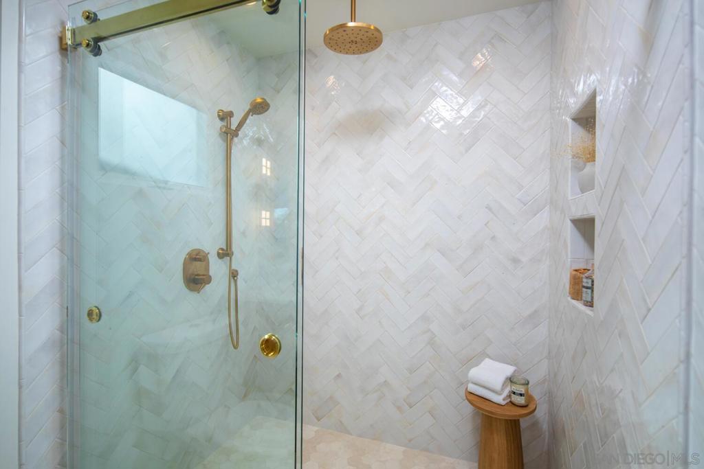 Mission Hills - Residential