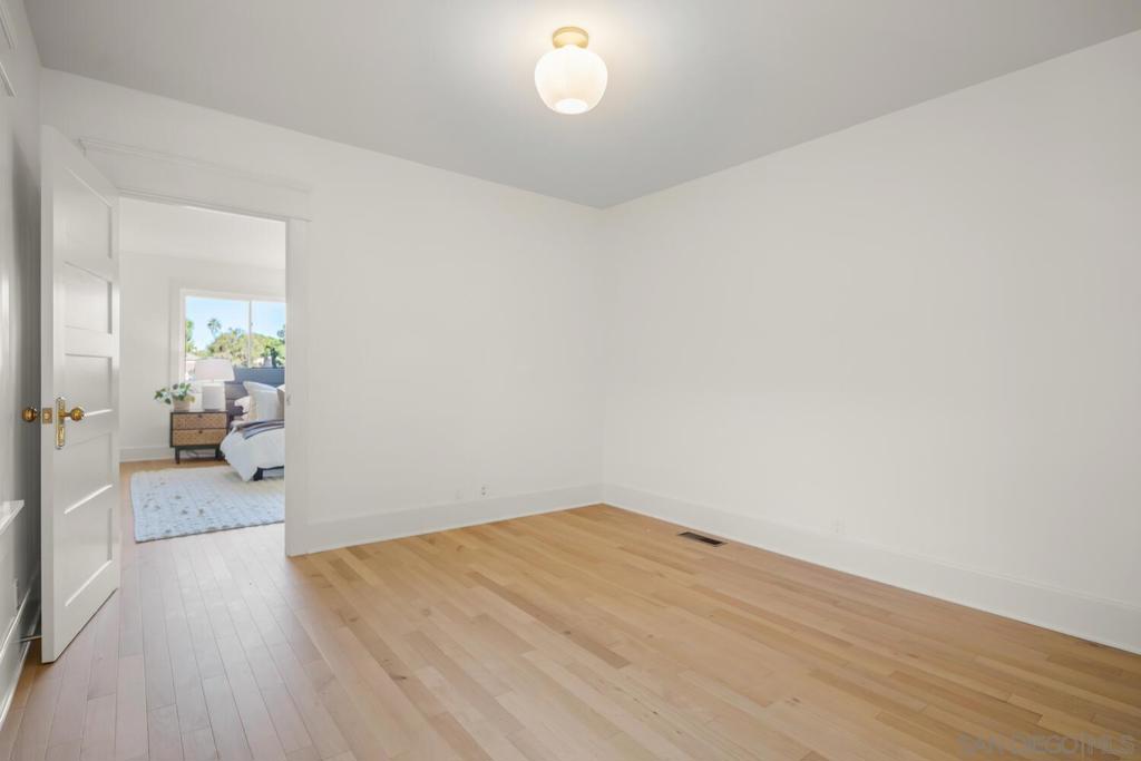 Mission Hills - Residential