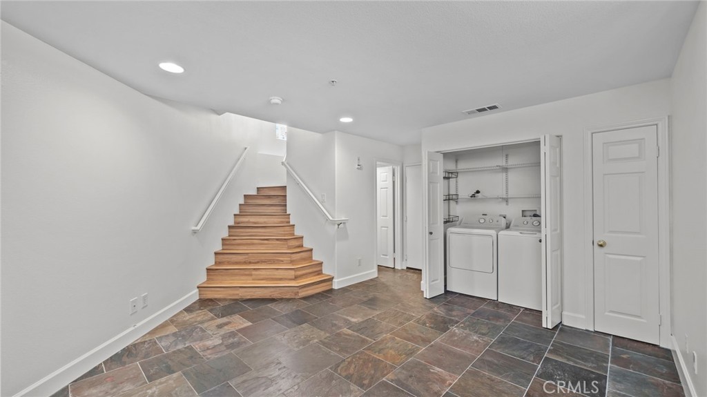 Venturanza Del Verde (VDV) - Residential Lease