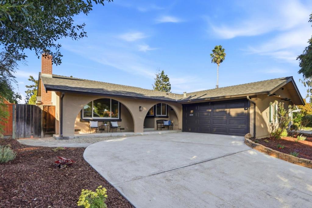 1003 Bluebonnet Drive
