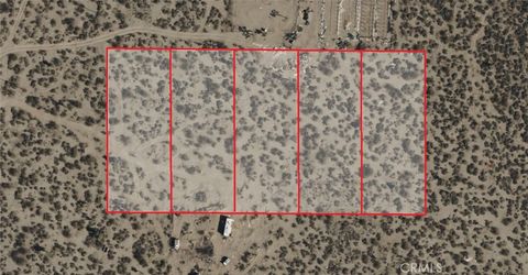 Photo of 147 Ave R8, Sun Village, CA 93543 (MLS # SN25201493)