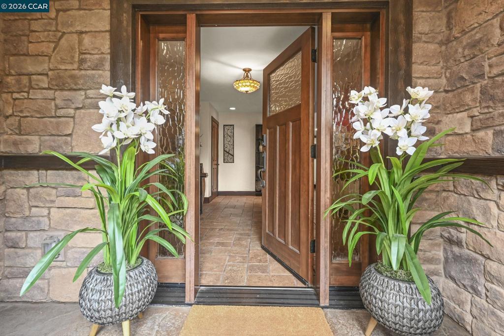321 Livorna Heights Rd