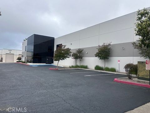 41185 Raintree Court Murrieta CA 92562