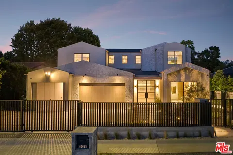 MLS: 26645185