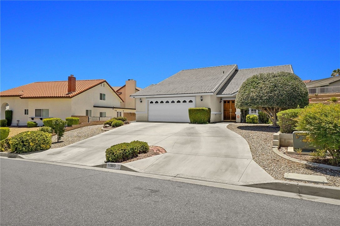 17885 Vista Point