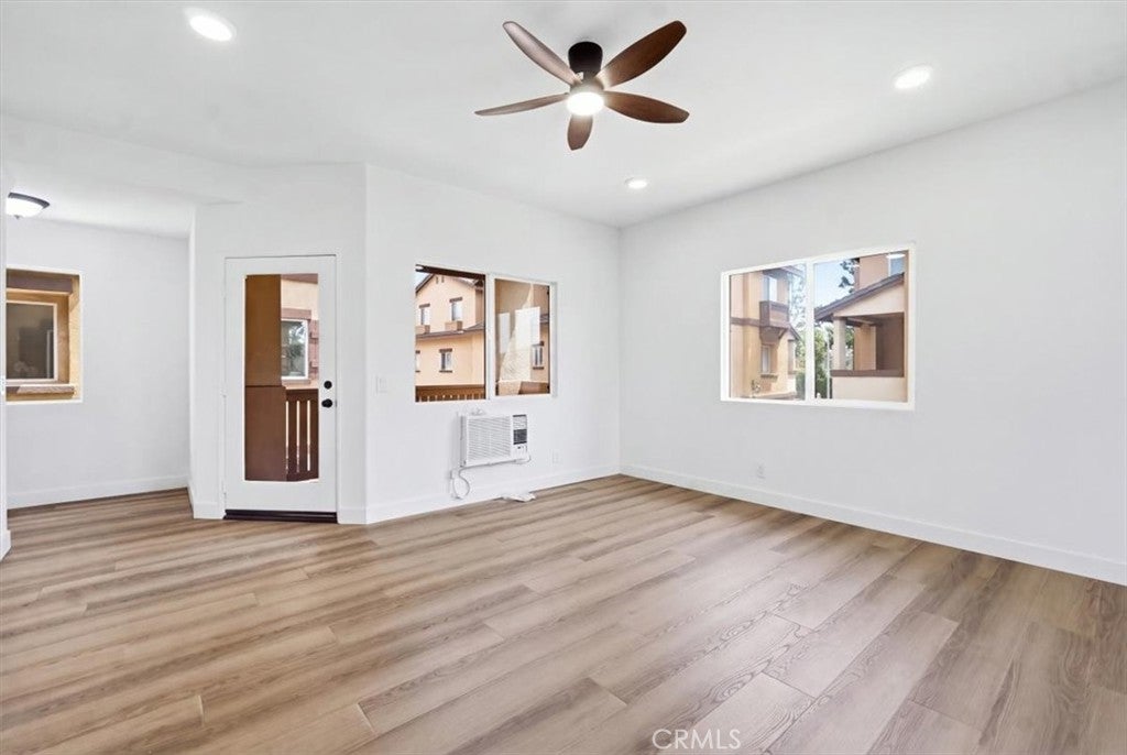 511 N Lark Ellen H