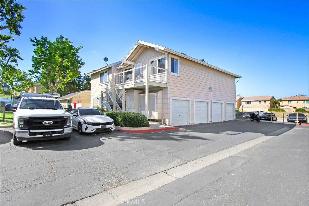 713 Walnut Drive 17