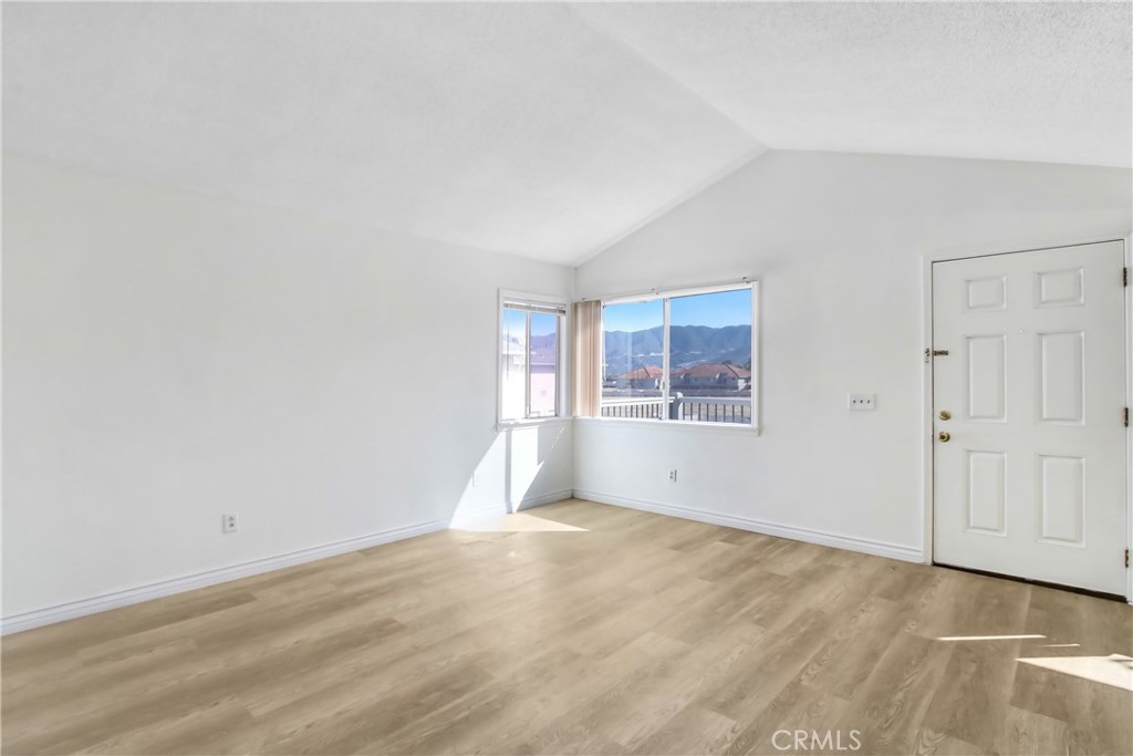 713 Walnut Drive 17
