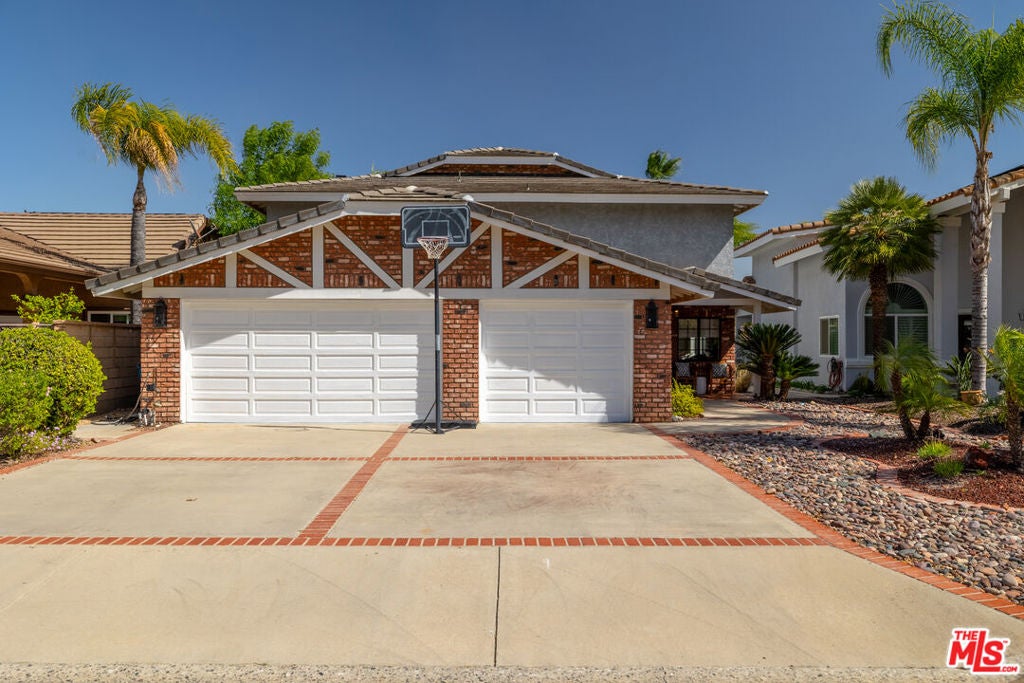 Photo of 30092 Clear Water Drive, Canyon Lake, CA 92587 (MLS # 26956369)