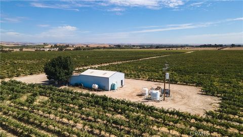 Tiny photo for 1600 Adobe Road, Paso Robles, CA 93446 (MLS # NS24199161)