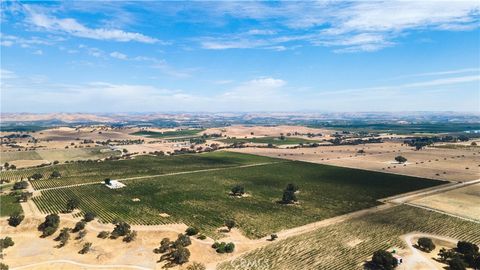 Tiny photo for 1600 Adobe Road, Paso Robles, CA 93446 (MLS # NS24199161)