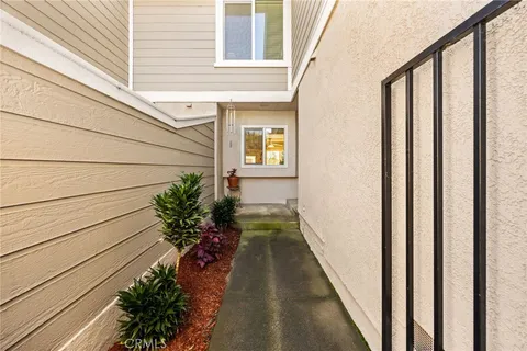 22312 Summit Hill Drive Unit 41, Lake Forest, CA 92630 - MLS#: OC26038084