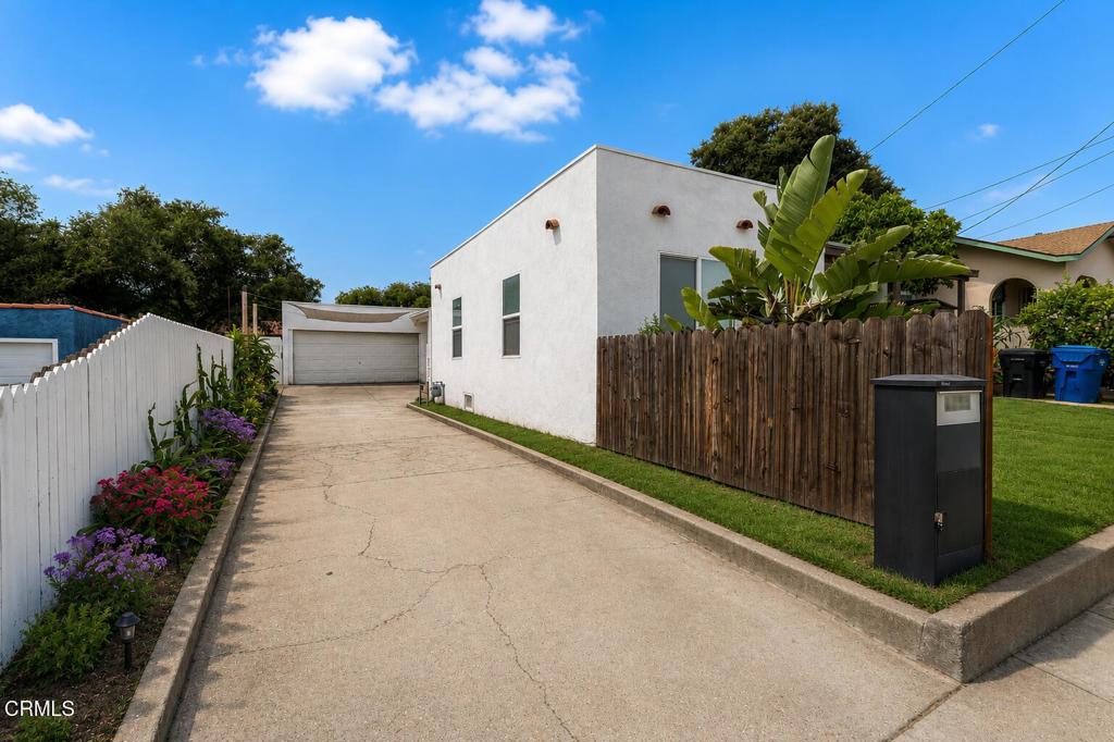 1155 Richmond Road