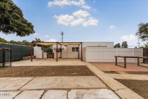 Tiny photo for 1155 Richmond Road, Santa Paula, CA 93060 (MLS # V1-37148)