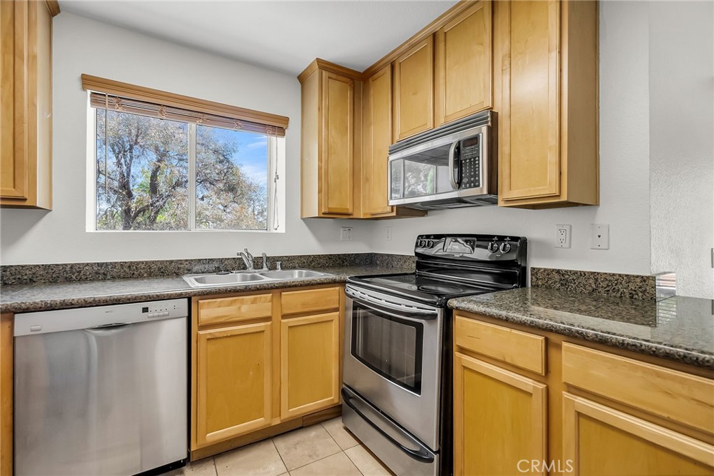 Sage Canyon - Residential