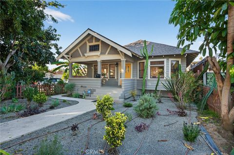 Photo of 3305 Montclair, Los Angeles, CA 90018 (MLS # SR25254100)