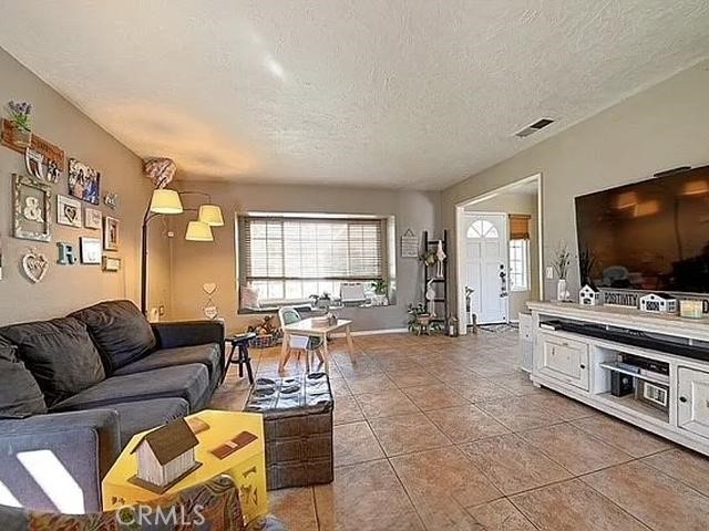 21091 Redwood Lane