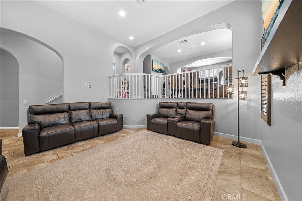 4457 Owens Street 101