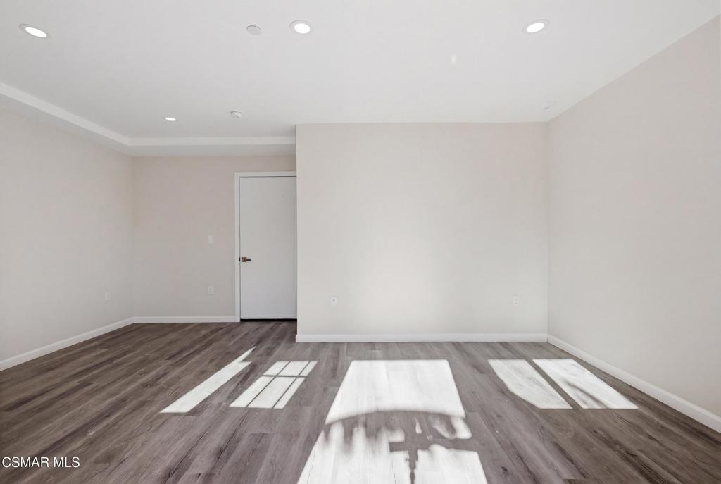 Simi Valley, California, 93065, United States, 18 Bedrooms Bedrooms, ,18 BathroomsBathrooms,Residential,Active,2041489
