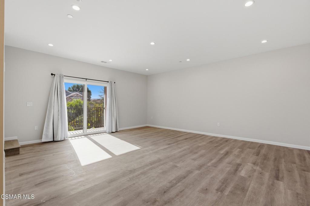 Simi Valley, California, 93065, United States, 18 Bedrooms Bedrooms, ,18 BathroomsBathrooms,Residential,Active,2041489