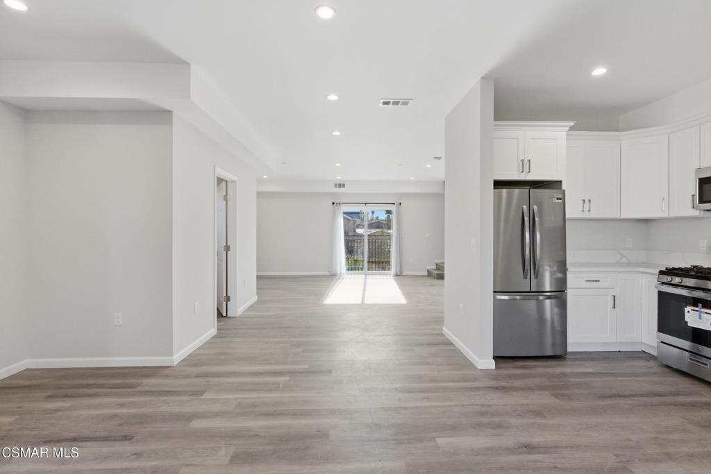 Simi Valley, California, 93065, United States, 18 Bedrooms Bedrooms, ,18 BathroomsBathrooms,Residential,Active,2041489