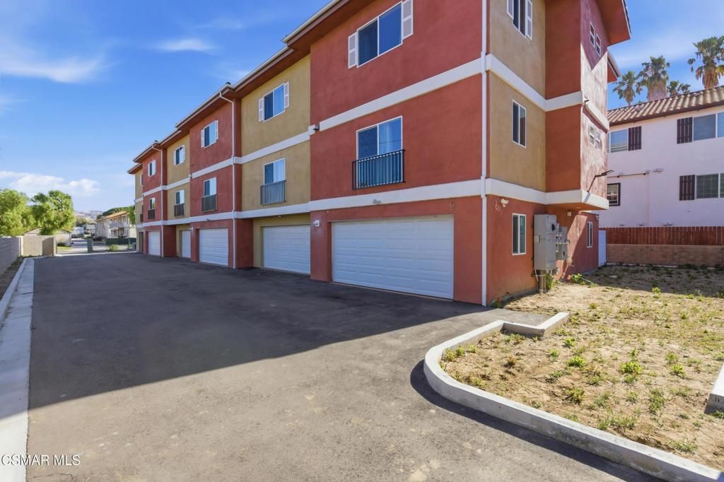 Photo of 1740 Patricia Avenue, Simi Valley, CA 93065 (MLS # 226001864)