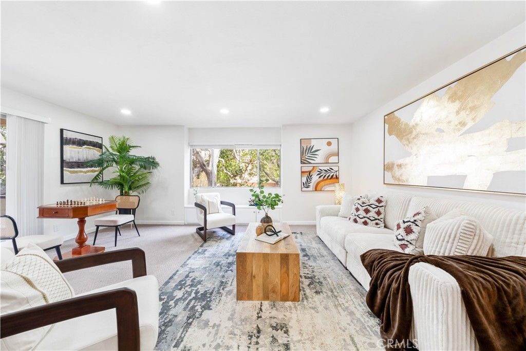 Photo of 5674 Windsor Way #201, Culver City, CA 90230 (MLS # CV26079686)