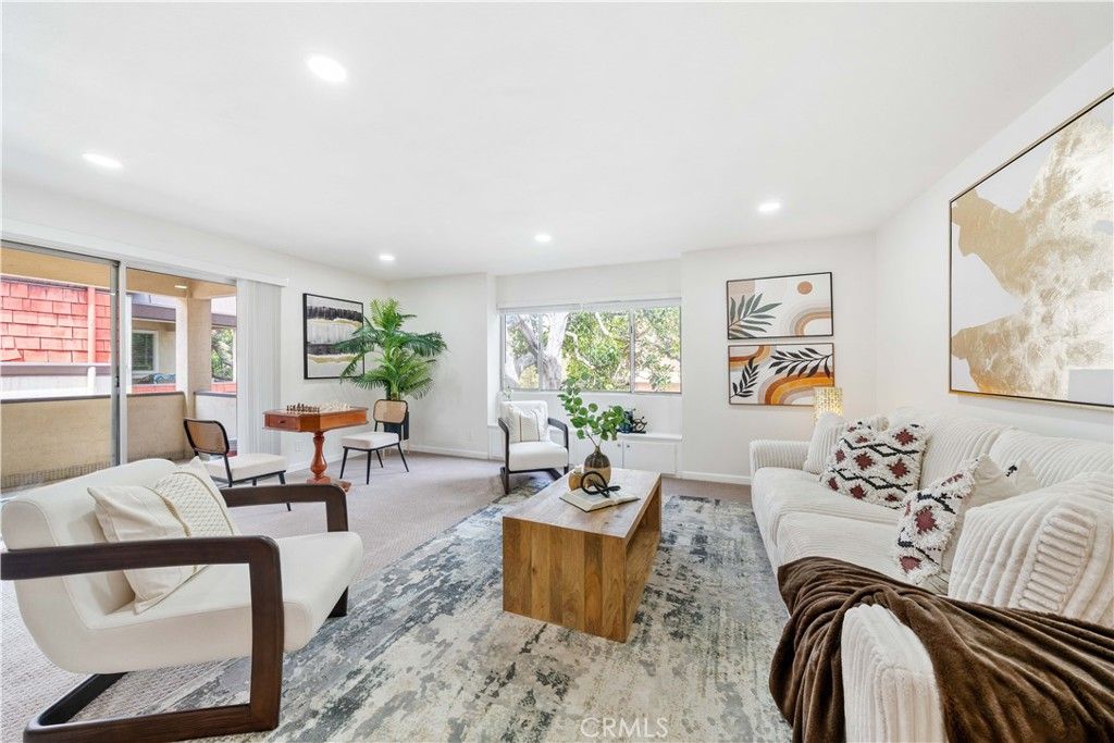 Photo of 5674 Windsor Way #201, Culver City, CA 90230 (MLS # CV26079686)