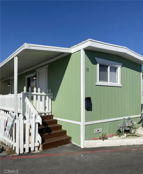 16341 Pioneer Boulevard Unit 11, Norwalk, CA 90650 - MLS#: DW25118309