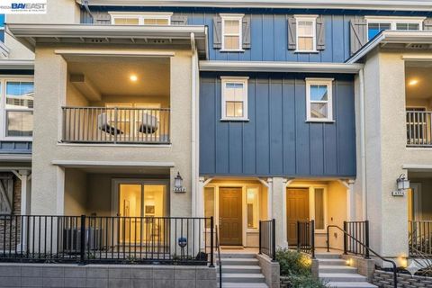 Tiny photo for 4022 4022 Windsor Way Way, Dublin, CA 94568 (MLS # 41126335)