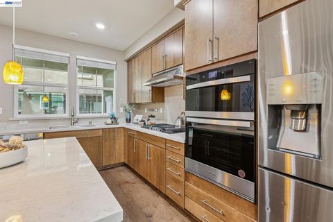 Tiny photo for 4022 4022 Windsor Way Way, Dublin, CA 94568 (MLS # 41126335)