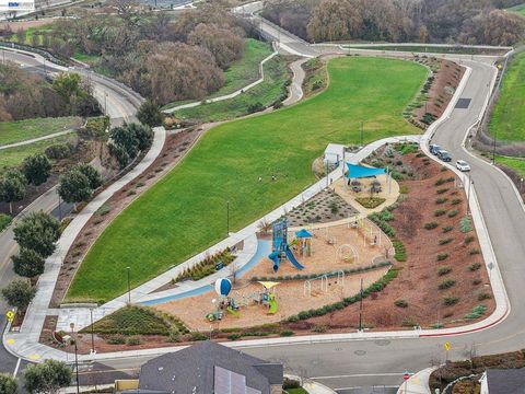 Tiny photo for 4022 4022 Windsor Way Way, Dublin, CA 94568 (MLS # 41126335)