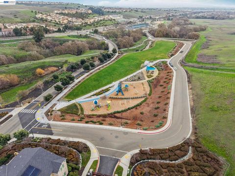 Tiny photo for 4022 4022 Windsor Way Way, Dublin, CA 94568 (MLS # 41126335)