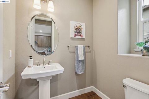 Tiny photo for 4022 4022 Windsor Way Way, Dublin, CA 94568 (MLS # 41126335)