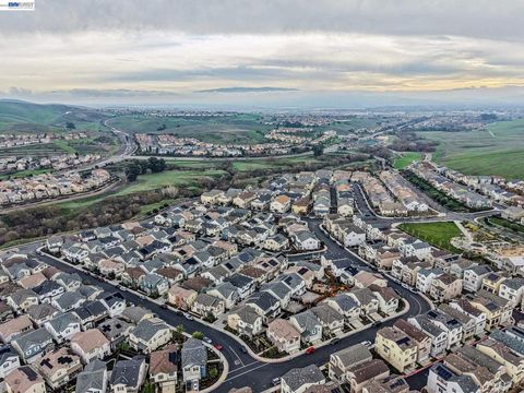 Tiny photo for 4022 4022 Windsor Way Way, Dublin, CA 94568 (MLS # 41126335)