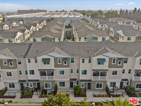 Photo of 17923 Goodyear, Carson, CA 90746 (MLS # 26658633)