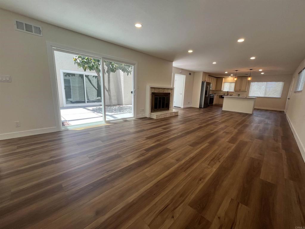 329 E South Avenue