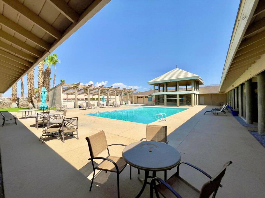 Hidden Springs - Manufactured In Park