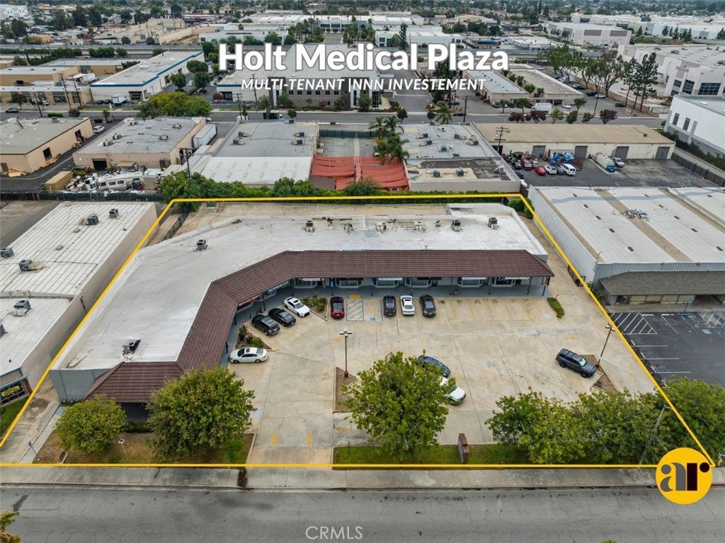 4651 Holt