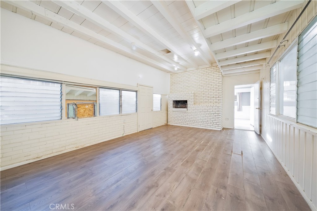 209 W Markland Drive