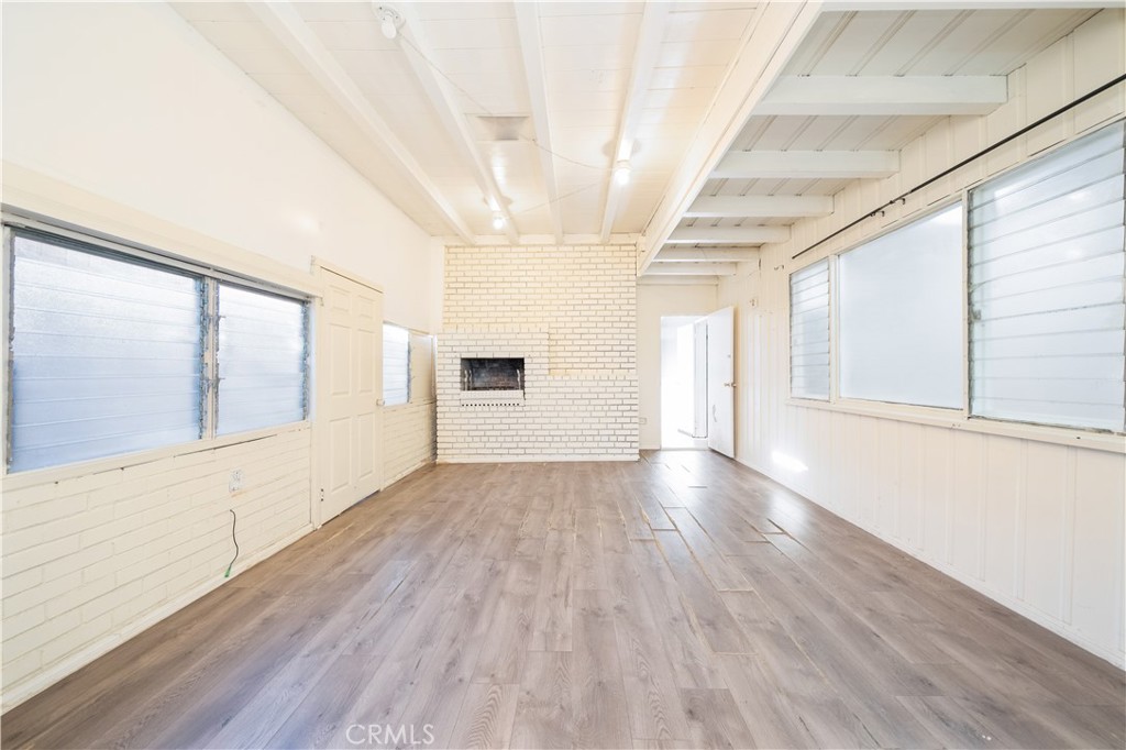 209 W Markland Drive