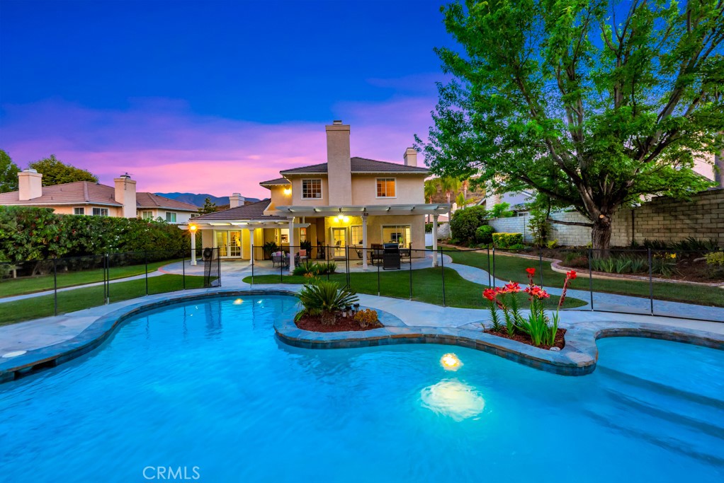 16069 Comet Way