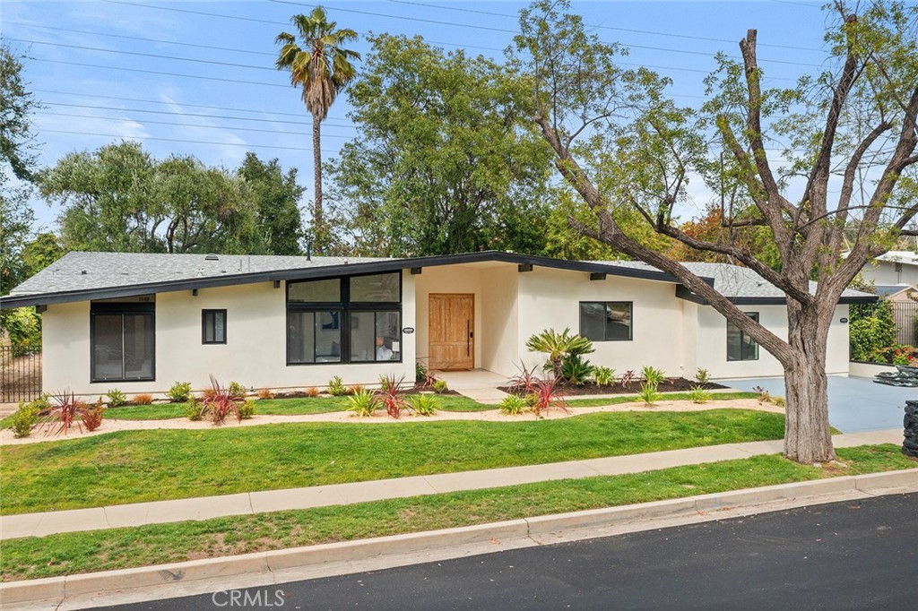 18653 Palomino Drive