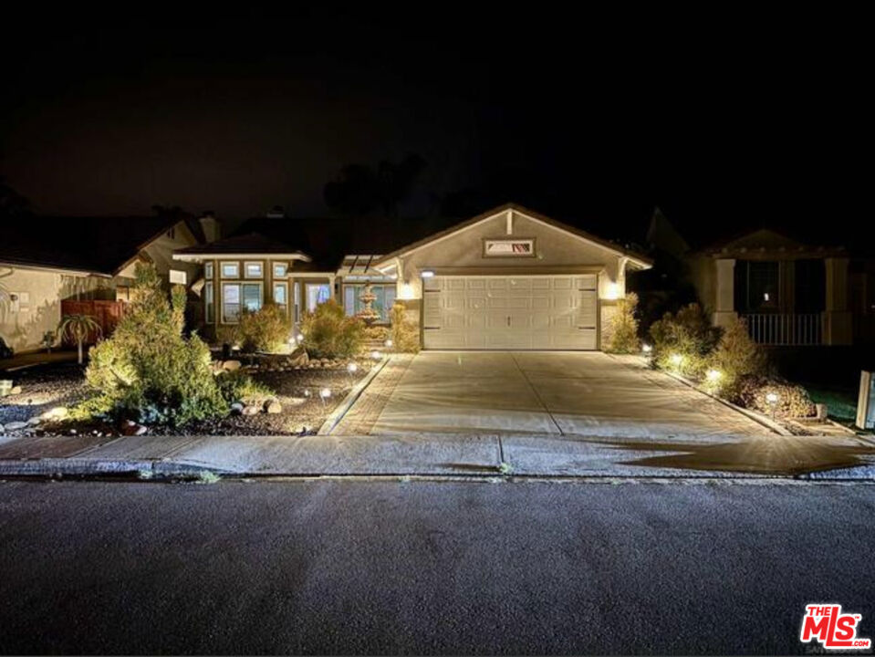 Beautifully updated 4-bed, 2-bath home in South Fallbrook's desirable Lake Rancho Viejo community. Features include vaulted ceilings, plantation shutters, new flooring, and a remodeled kitchen with farmhouse-style cabinetry, granite counters, stainless appliances, and a built-in coffee bar. Spacious layout with built-in hallway storage and a private backyard retreat. Excellent commuter access to I-15/76. Enjoy parks, trails, low HOA, and no Mello-Roos. Truly move-in ready! Offers will be reviewed Sunday at 7pm!