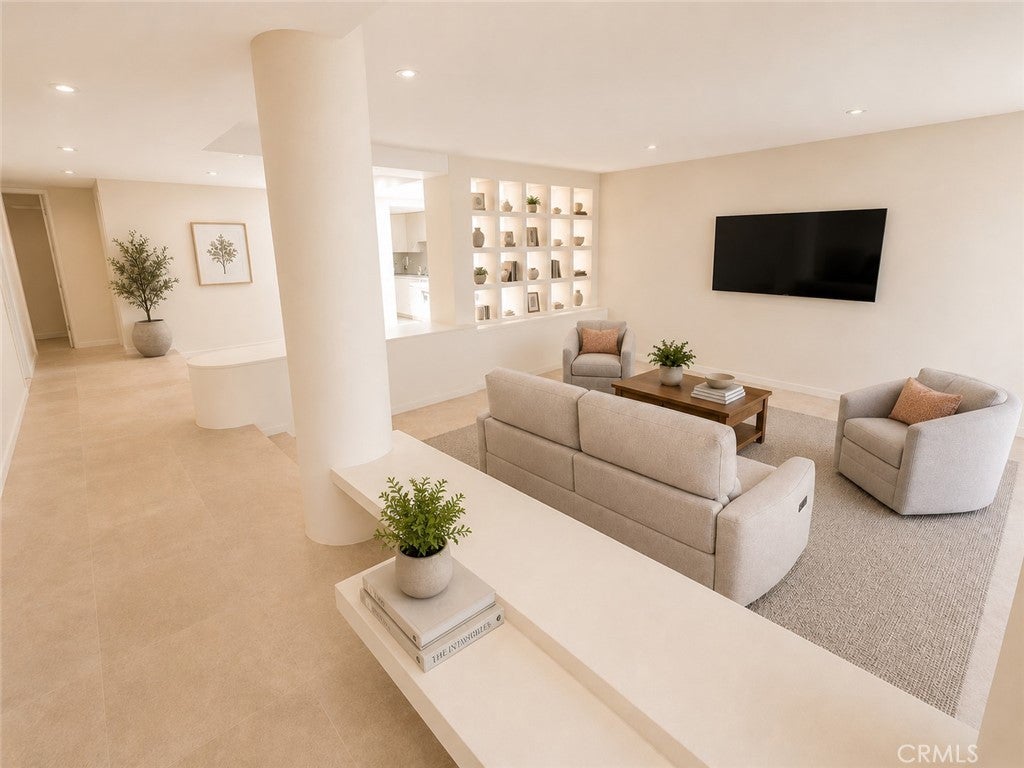 2451 Century Hl, Los Angeles CA 90067