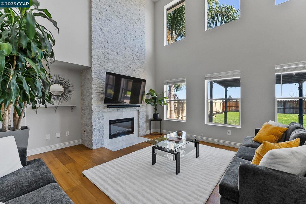 ANTIOCH - Residential
