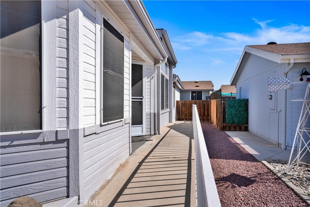 27250 Murrieta 196