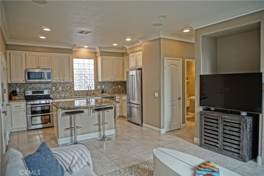 8 Stone Turret Court