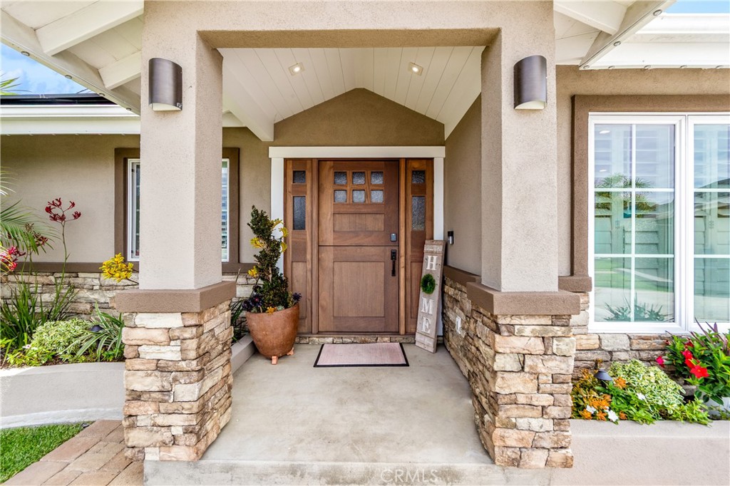 17792 Lewis Lane